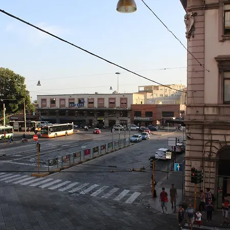 בית הארחה Cagliaritane Notti In Centro קליארי