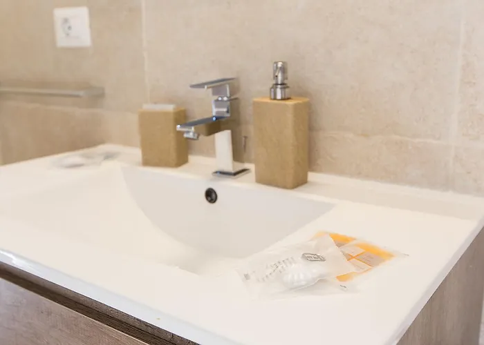 Cagliaritane Notti In Centro 3*