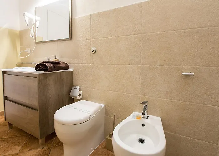 Cagliaritane Notti In Centro 3*