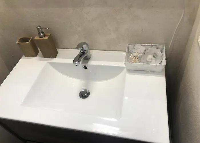 Cagliaritane Notti In Centro Pensjonat